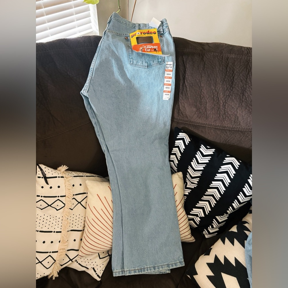 Wrangler Women's Light Blue Boot Cut Jeans